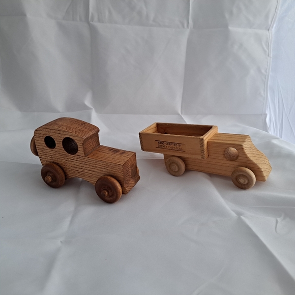 Vintage Style Wooden Toy Cars - Picture 2 of 12